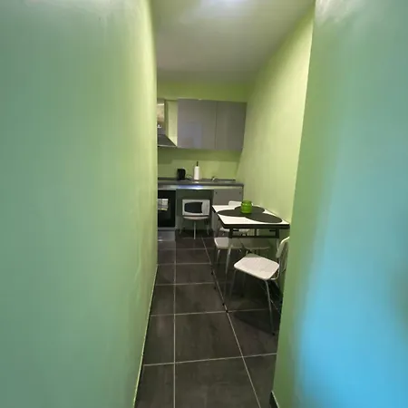 Independant Rdc, Parking Prive & Wi-fi Debit
