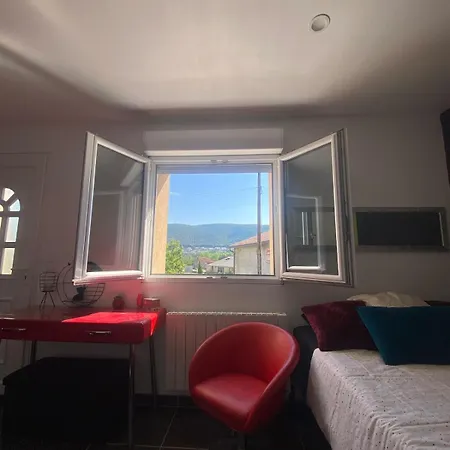 Independant Rdc, Parking Prive & Wi-fi Debit Apartament Les Salles-du-Gardon