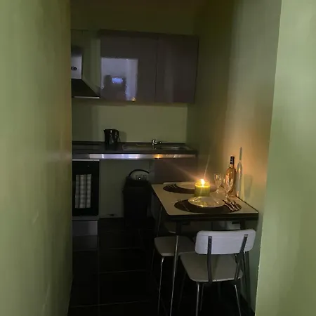 Independant Rdc, Parking Prive & Wi-fi Debit Apartament